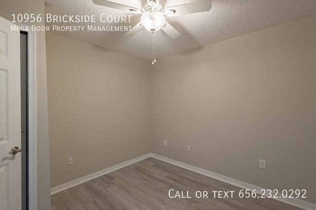 Building Photo - 10956 Brickside Ct