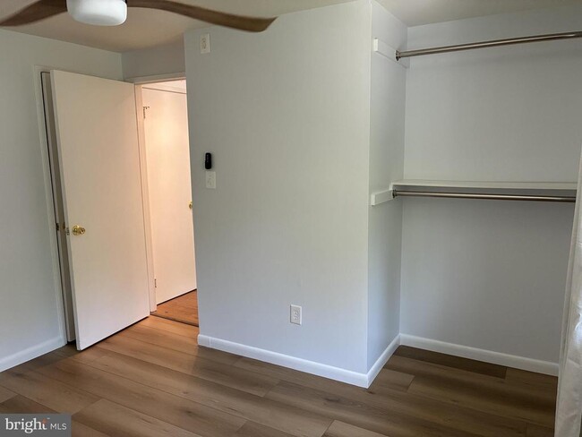 Building Photo - 14430 Pebble Hill Ln