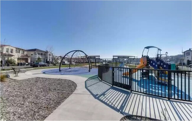Building Photo - Gorgeous 4 Bedroom Model Home in the Cannery