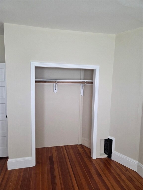 Building Photo - 66 Percival St