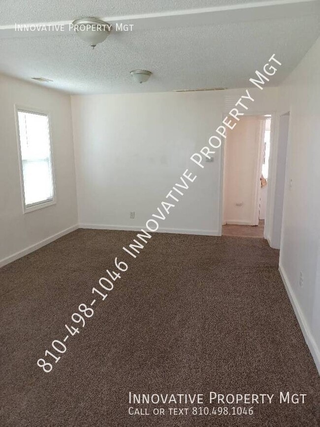 Building Photo - 2266 Donovon -
