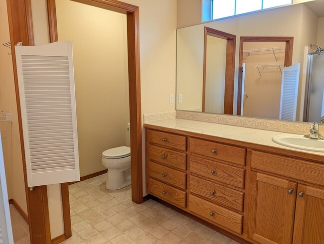 Building Photo - 2519 Stonebridge Way