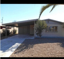 Building Photo - 1132 E 26th St