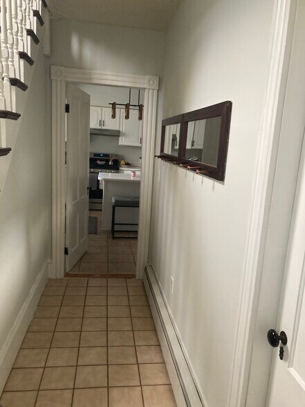 Building Photo - 155 Hill St