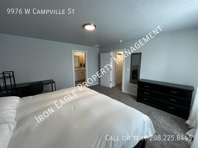 Building Photo - 9976 W Campville St