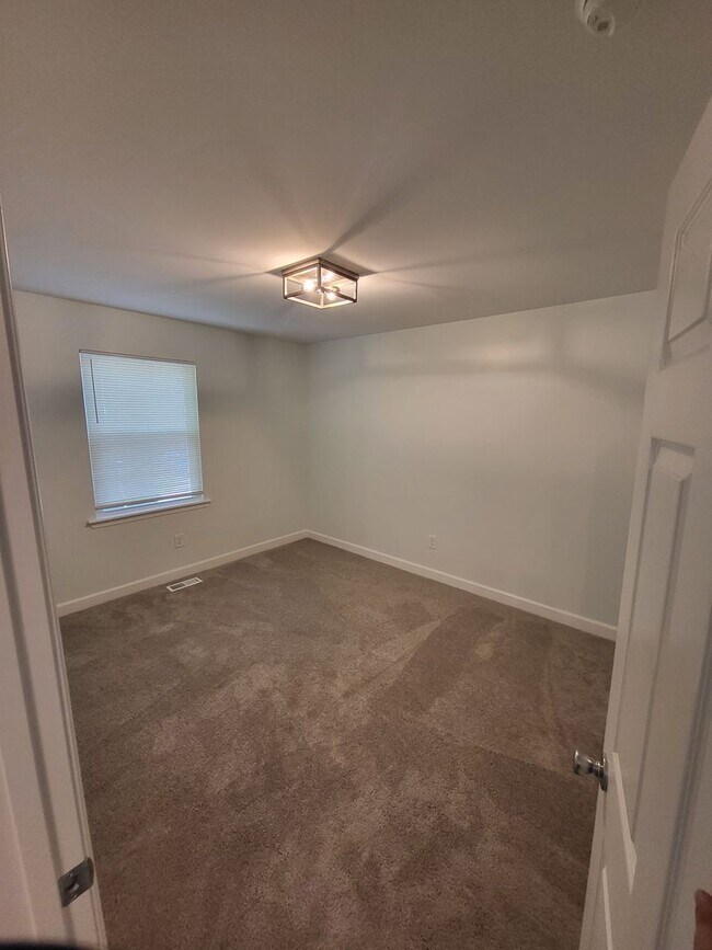 Building Photo - 4109 Timberland Dr