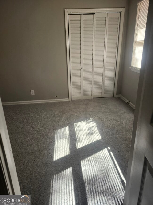 Building Photo - 2828 Engle Rd NW