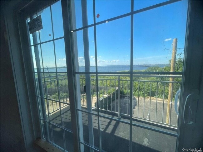 Building Photo - 72-41 Hillmeyer Ave