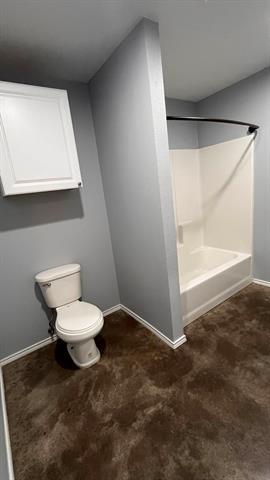 Building Photo - 905 W 7th St