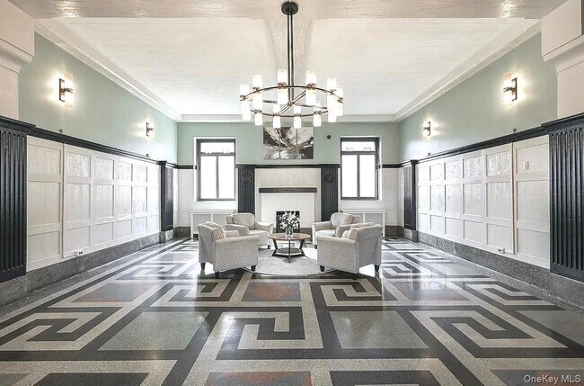 Building Photo - 76-66 Austin St