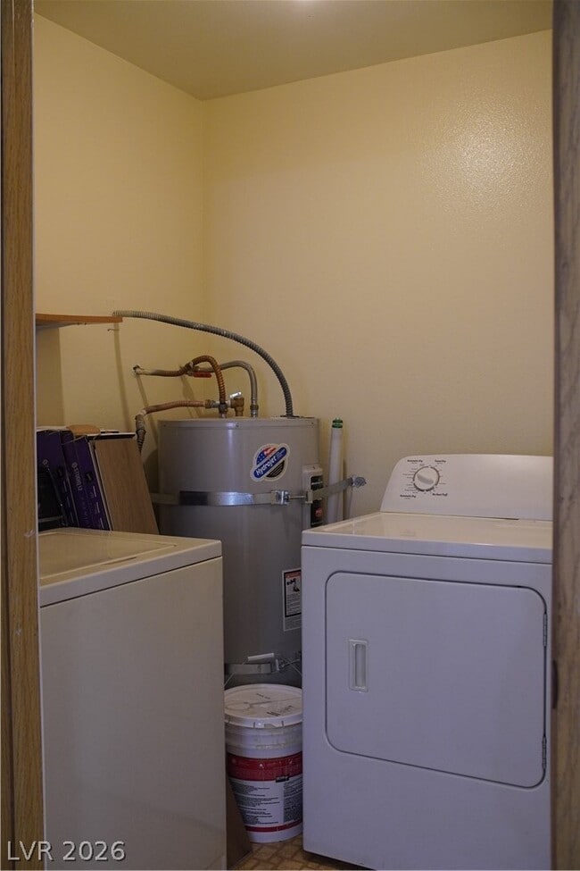 Building Photo - 4646 Tracylynn Ln