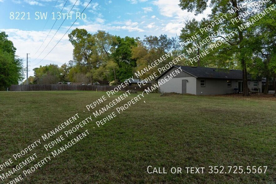 Building Photo - 8221 SW 13th Rd