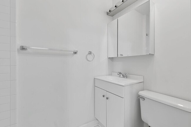 Building Photo - 1710 37th St NW