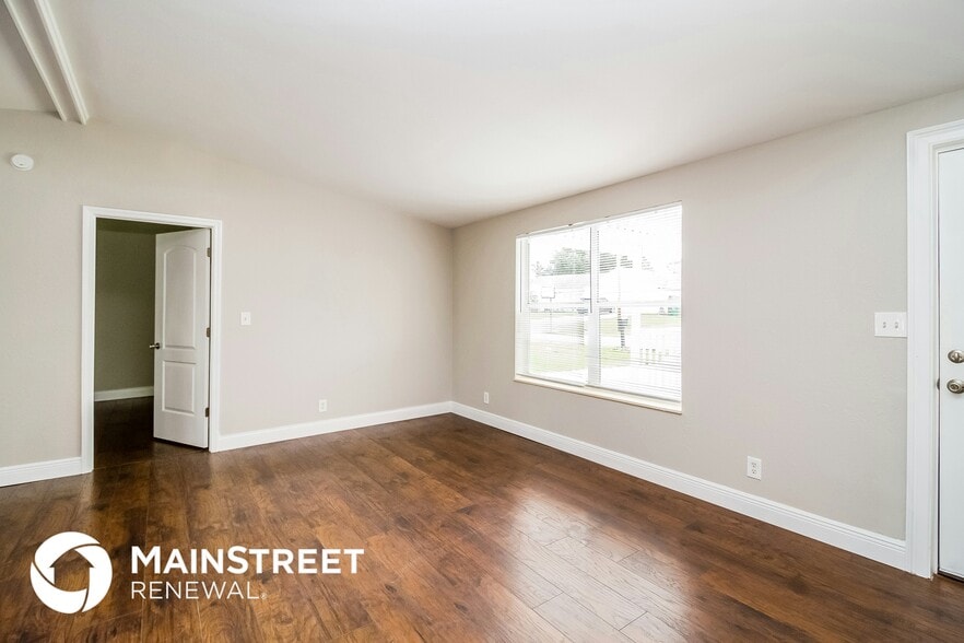 Building Photo - 6126 Dees Rd