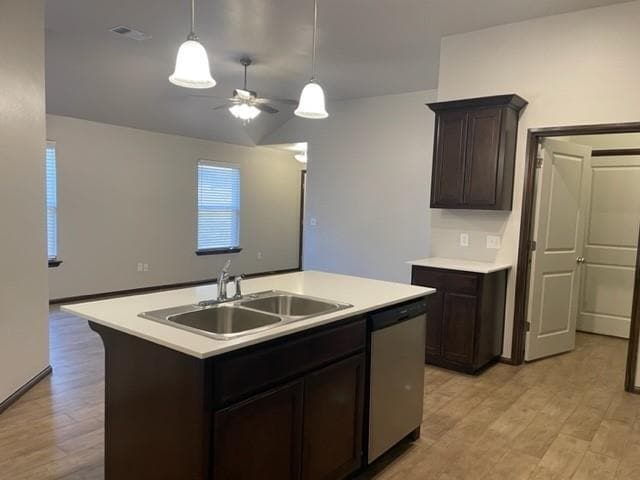 Building Photo - 616 Marlin Ct