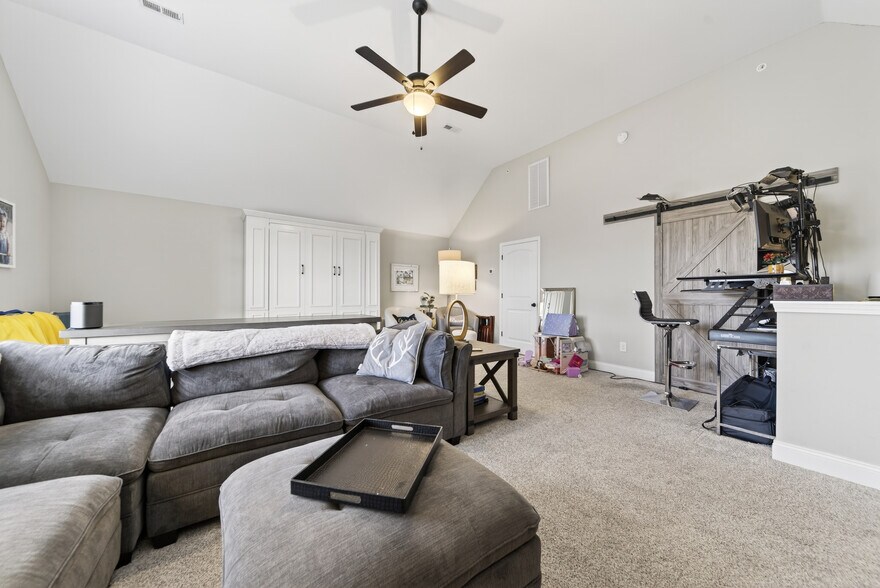 Building Photo - 163 Gabriella Ct