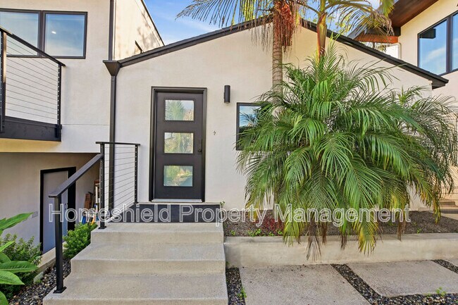 Building Photo - 3704 Wilcox St