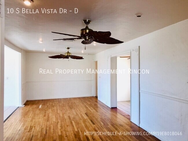 Building Photo - 10 S Bella Vista Dr