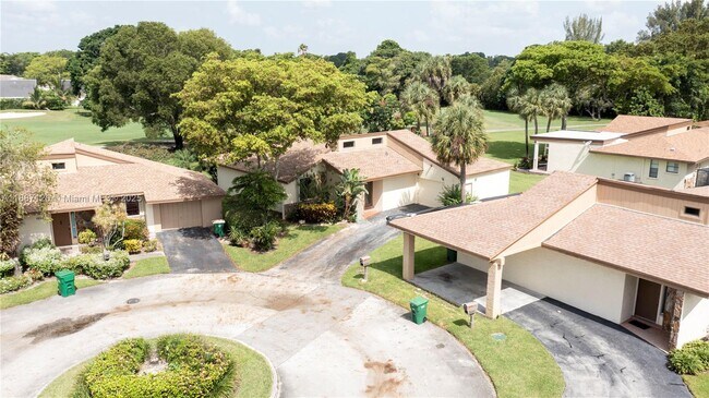 Building Photo - 8173 Silver Palm Ct