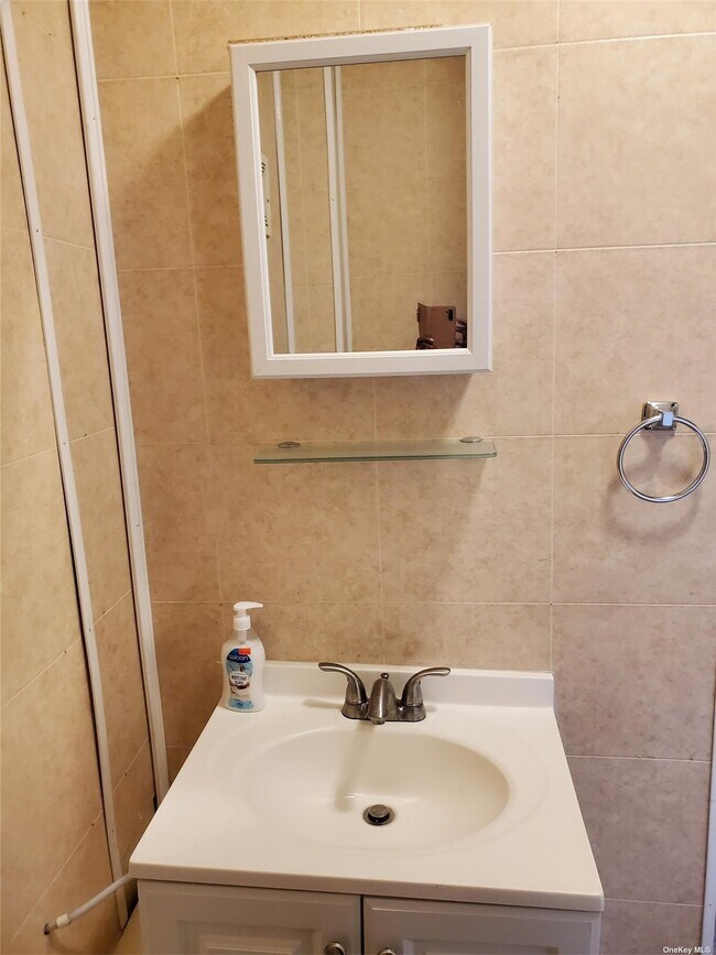 Building Photo - 279-271 1st St