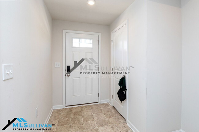 Building Photo - 4005 Lush Grove Dr
