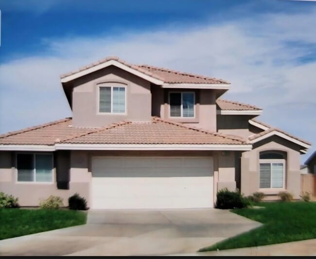 Building Photo - 11666 English Ct