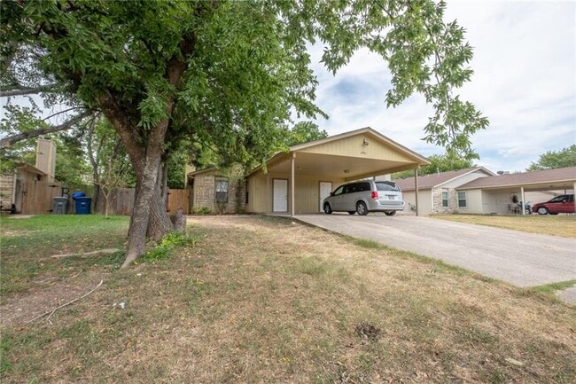 Building Photo - 12901 Chromite St