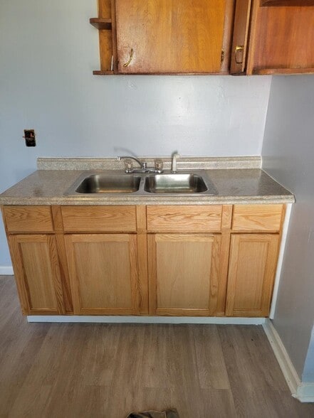 Kitchen cabinets - 56 Nichols Dr
