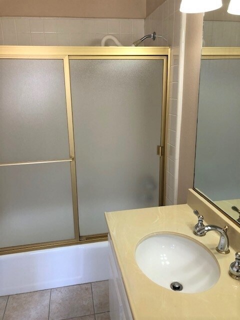 Second Bathroom a - 240 S Broadway