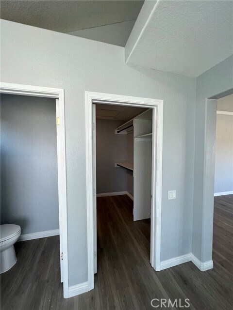 Building Photo - 543 S Eveningsong Ln