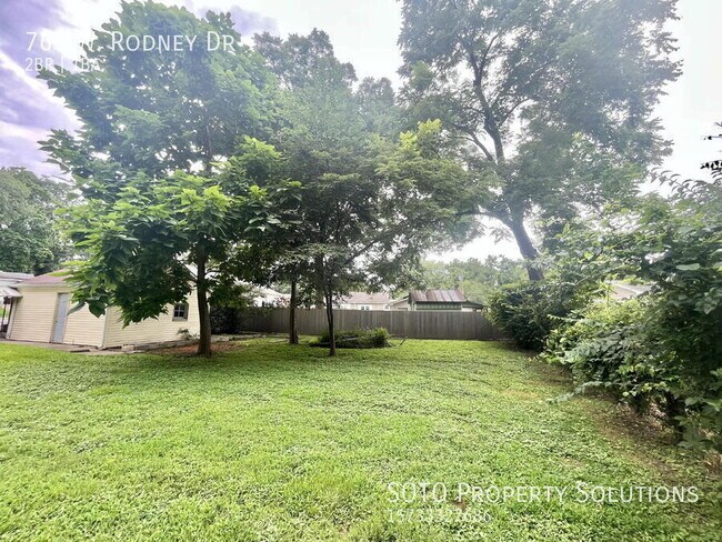 Building Photo - 763 W Rodney Dr