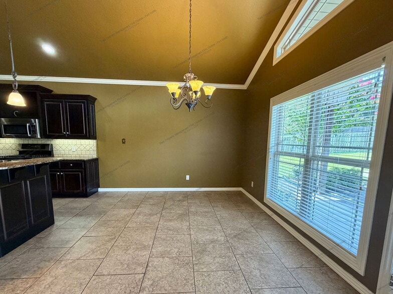 Building Photo - 3718 Brighton Pl