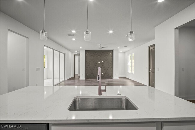 Building Photo - 3127 Tulsa Ave