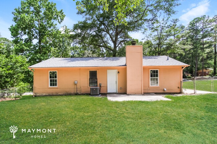 Building Photo - 3511 Windermere Dr