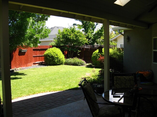 Building Photo - 2500 Sq Ft in Great Neighborhood Near Schools and Bidwell Park!