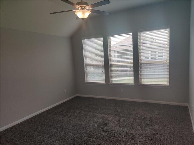Building Photo - 3332 Lauren Nicole Ln