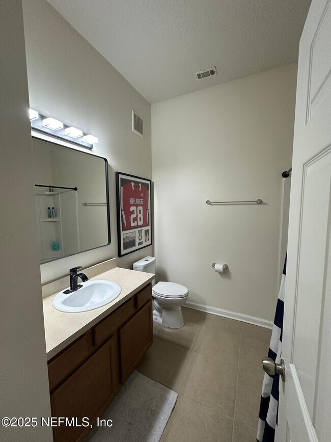 Building Photo - 13792 Herons Landing Way
