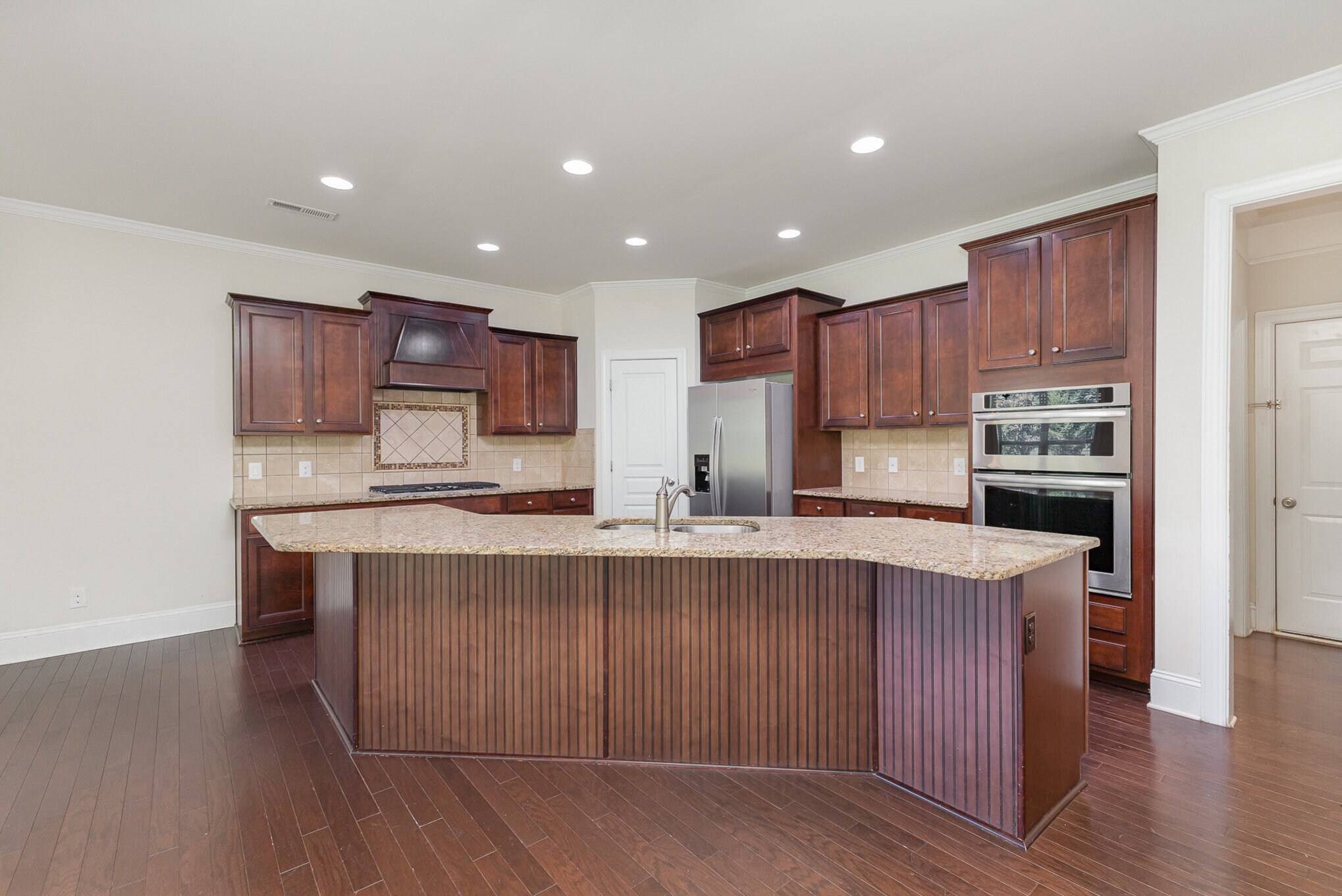 Building Photo - 9909 Woodland Watch Ct