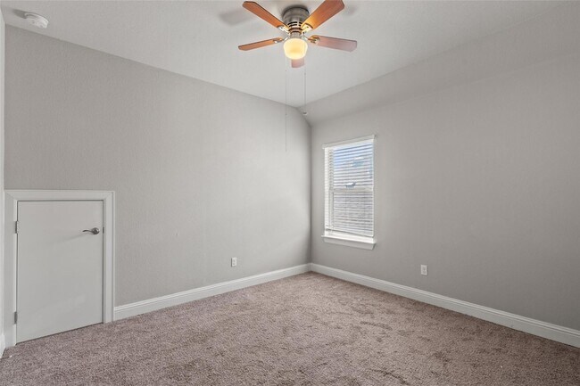 Building Photo - 17105 Casanova Ave