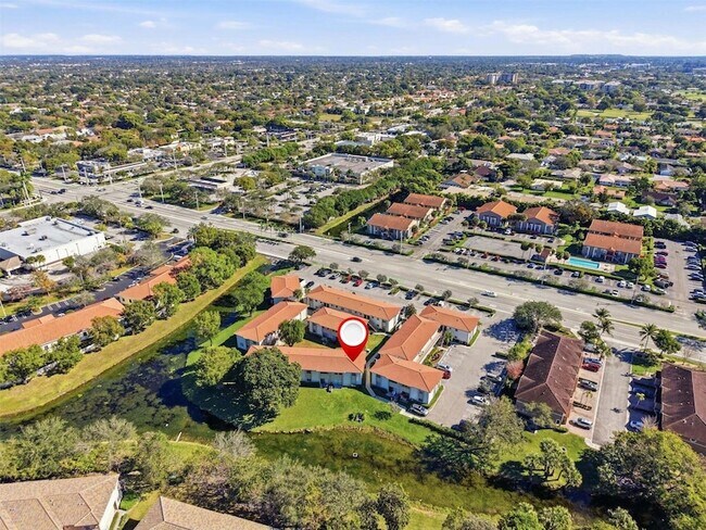 Building Photo - 3228 Coral Ridge Dr