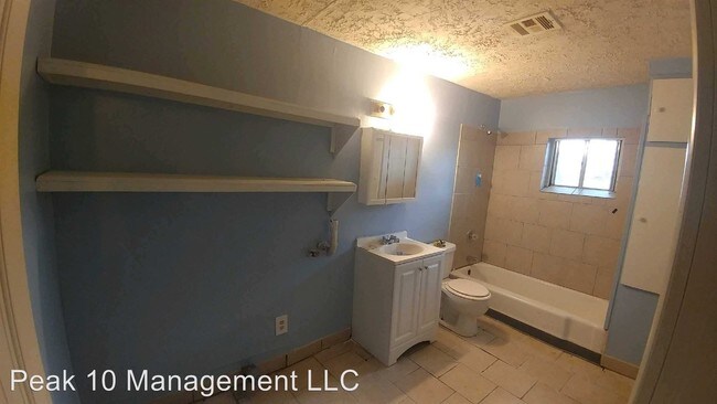 Building Photo - 2 br, 1 bath House - 1135 S. Meridian