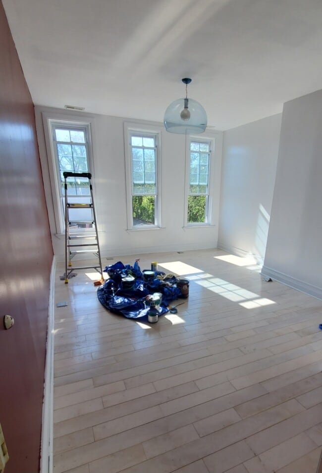Building Photo - 2539 N Howard St