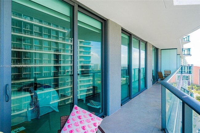 Building Photo - 1300 S Miami Ave