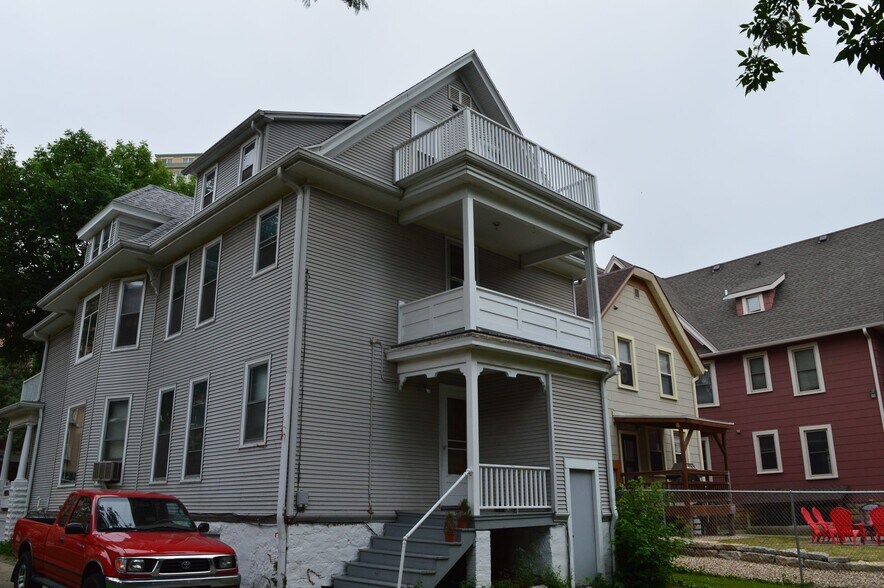 Building Photo - 16 N Broom St