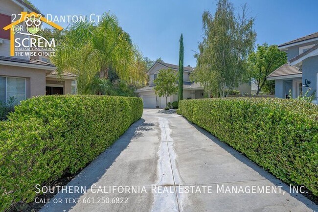 Building Photo - Four Bedroom Home with a View and a Loft i...