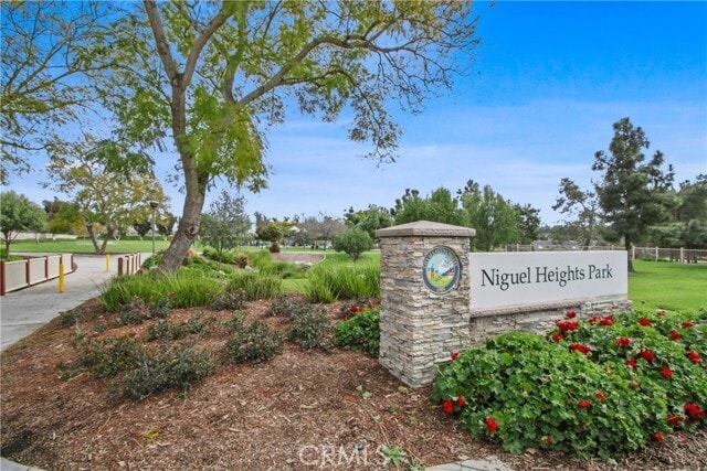 Building Photo - 24281 Briones Dr