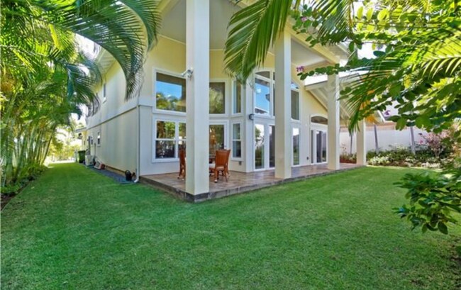 Building Photo - 4320 Pahoa Ave