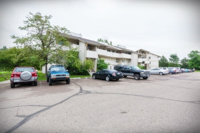 Primary Photo - 1705 Heatheridge Rd