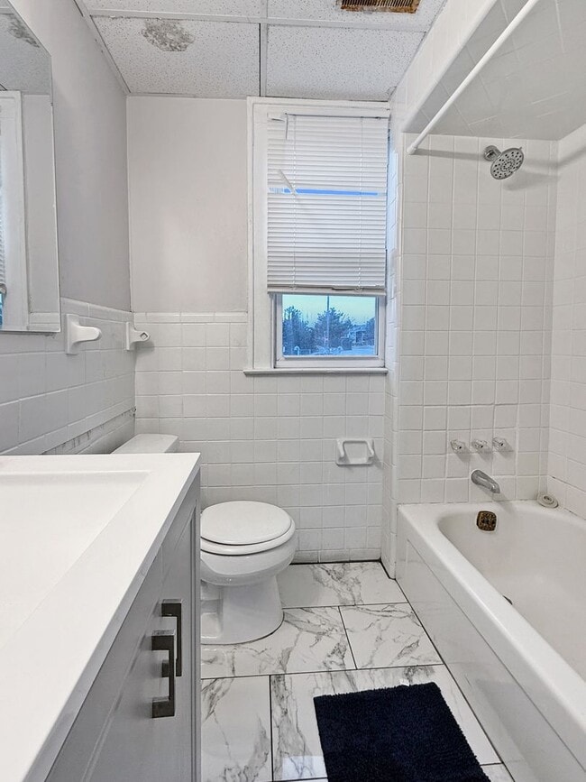 Building Photo - Calvert Duplex (The Shirley)