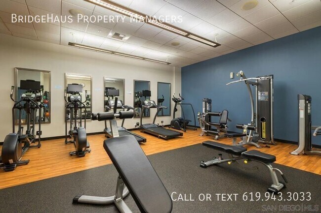 Building Photo - 875 G St